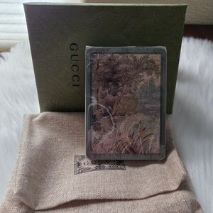 Gucci Card Set With Double G (New)